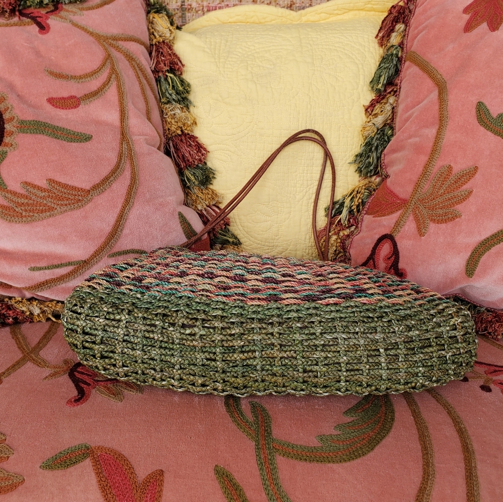 Straw Bag - Picture 7 of 8